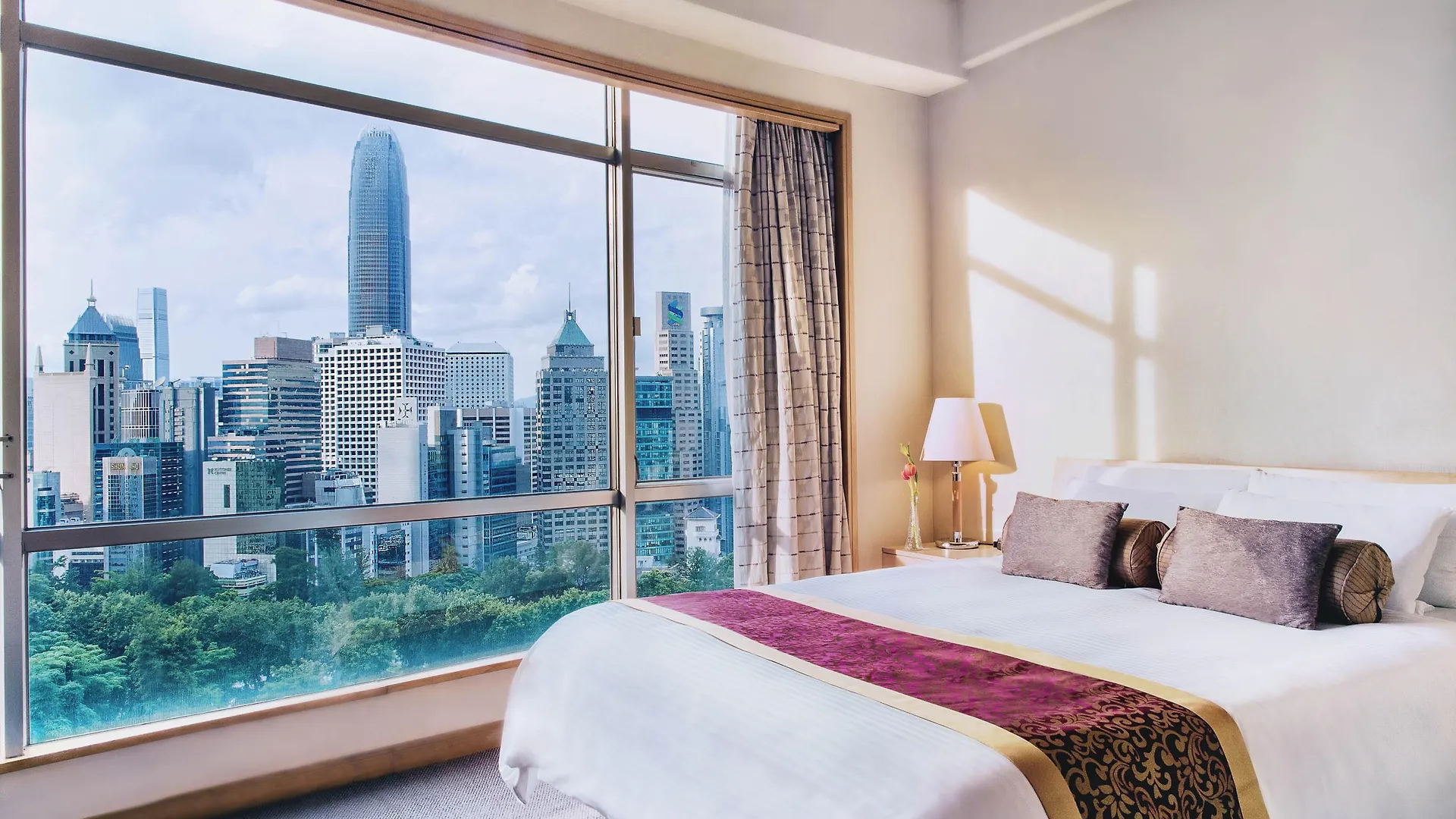 Garden View Hong Kong Hotel 4*,