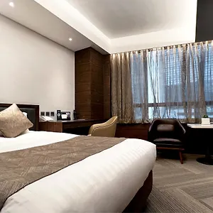 4* Отель Gloucester Luk Kwok