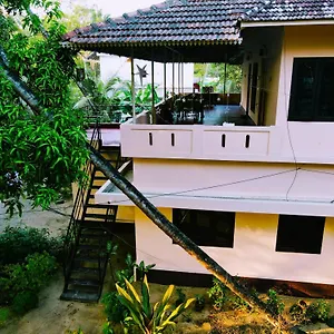 Bella Privatunterkunft Mararikulam
